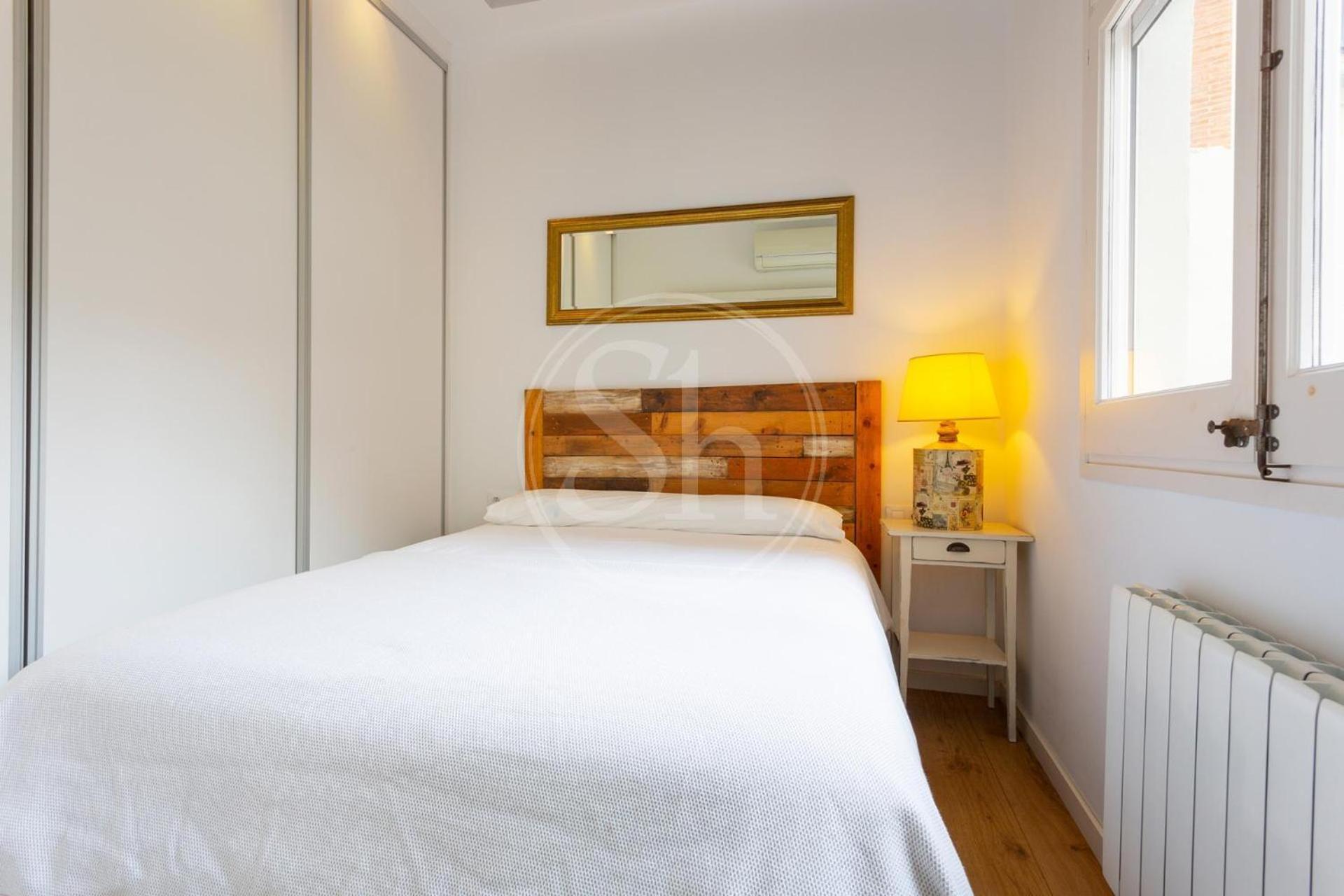 Moderno Apartamento En Eixample 巴塞罗那 外观 照片
