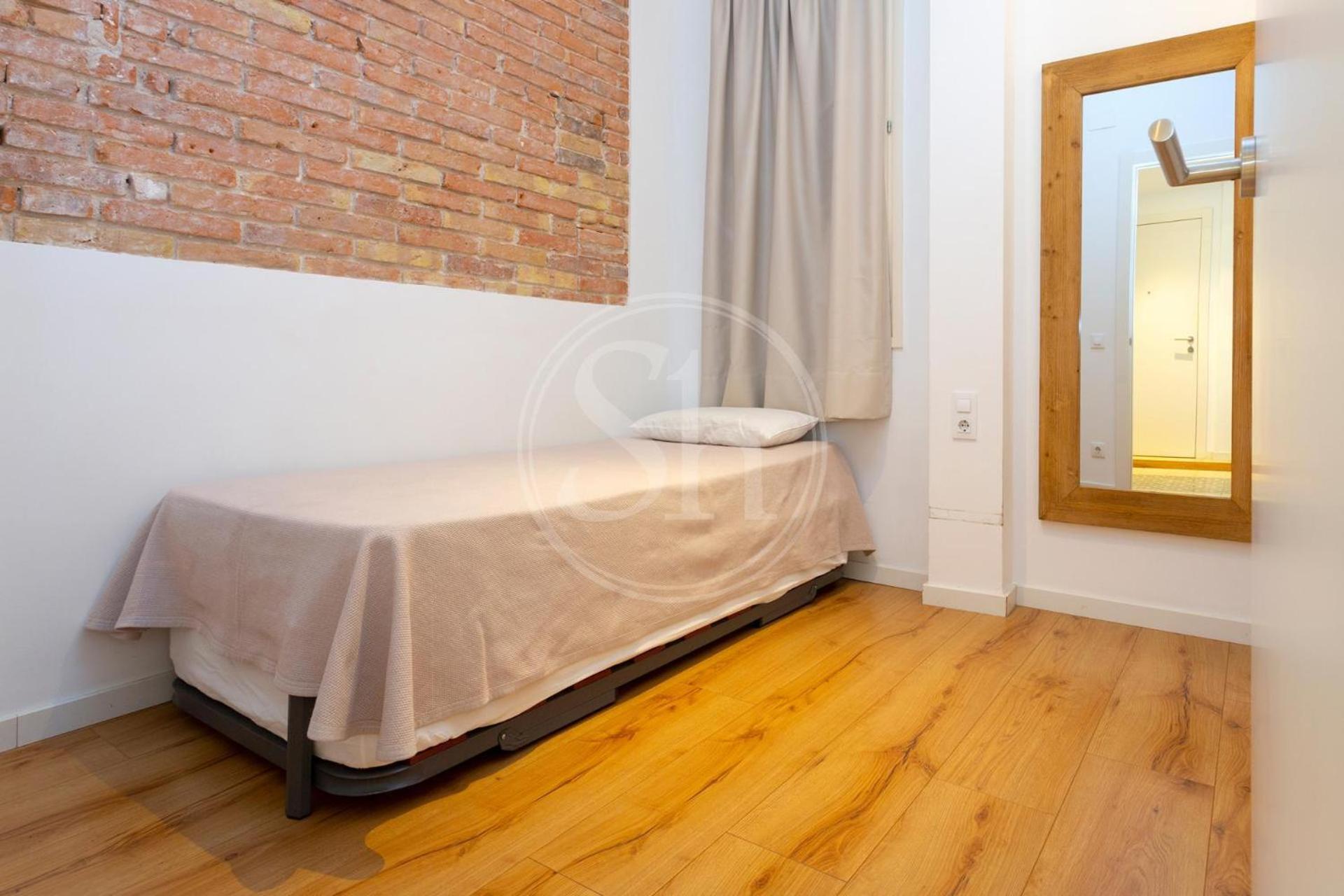 Moderno Apartamento En Eixample 巴塞罗那 外观 照片